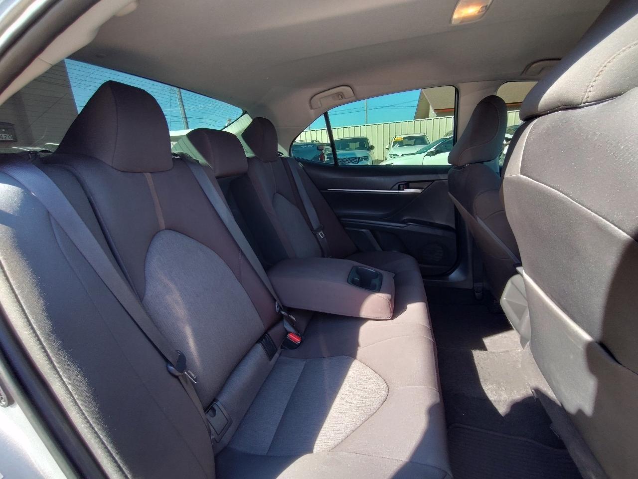 Toyota Camry  2018