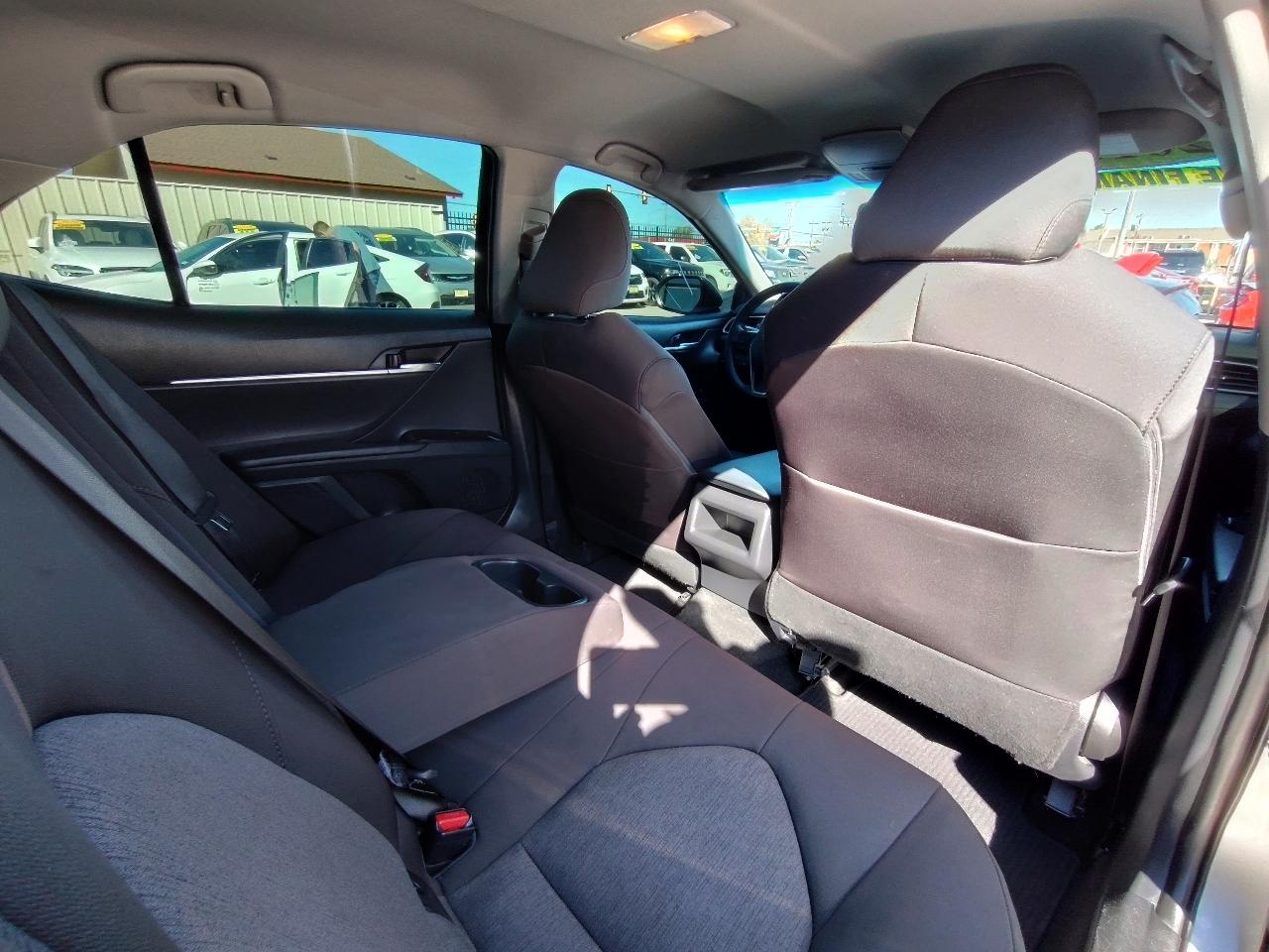 Toyota Camry  2018