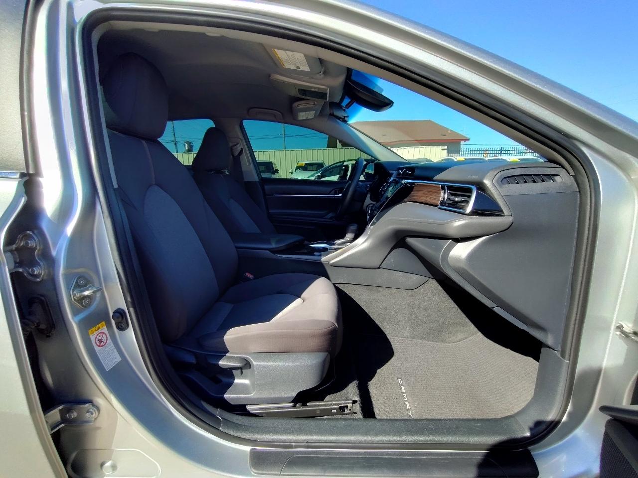 Toyota Camry  2018