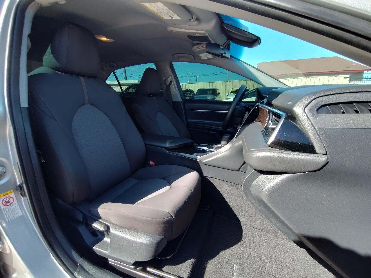 Toyota Camry  2018