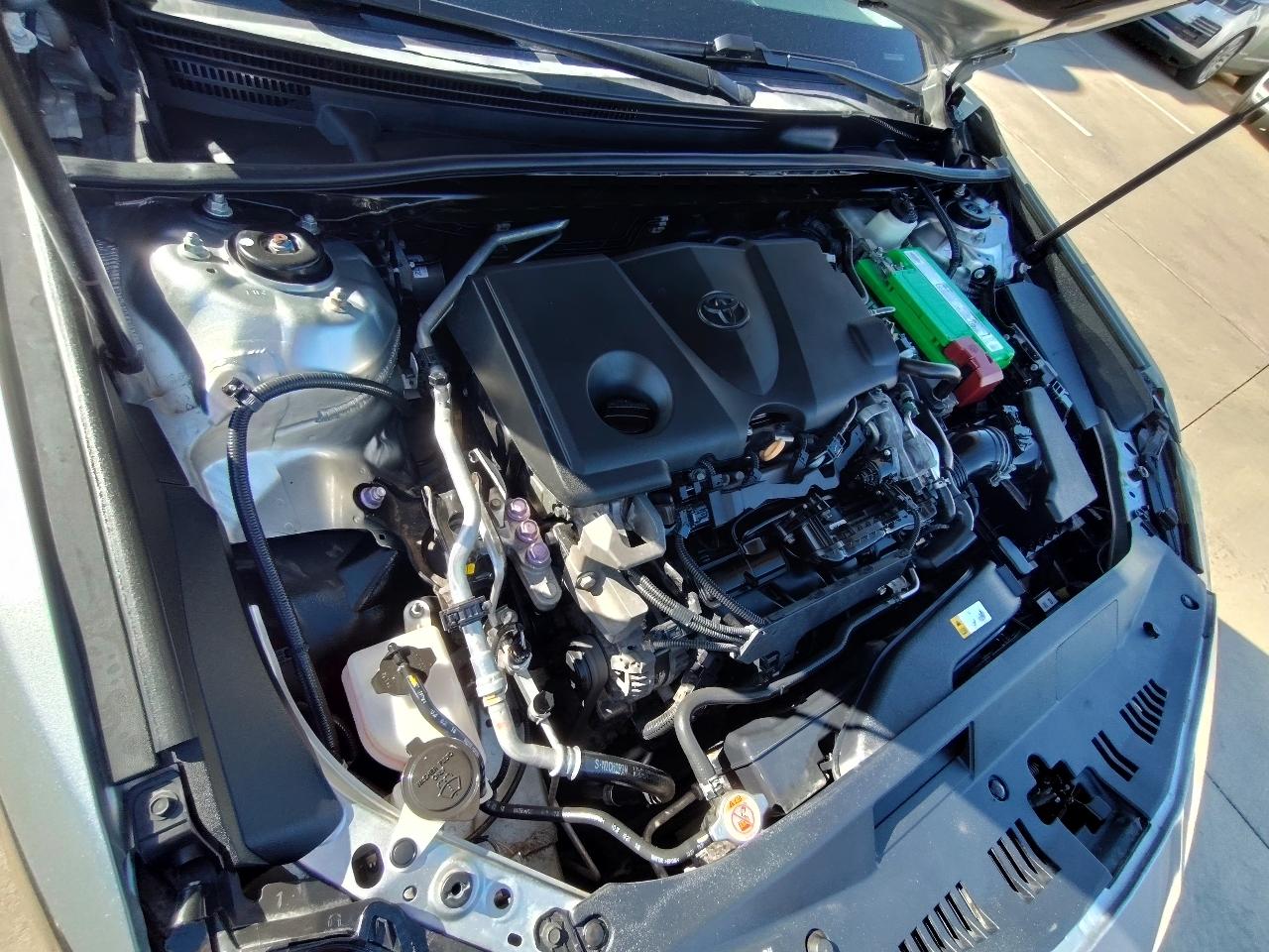 Toyota Camry  2018