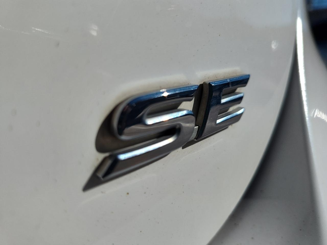 Toyota Camry SE 4D Sedan 2021