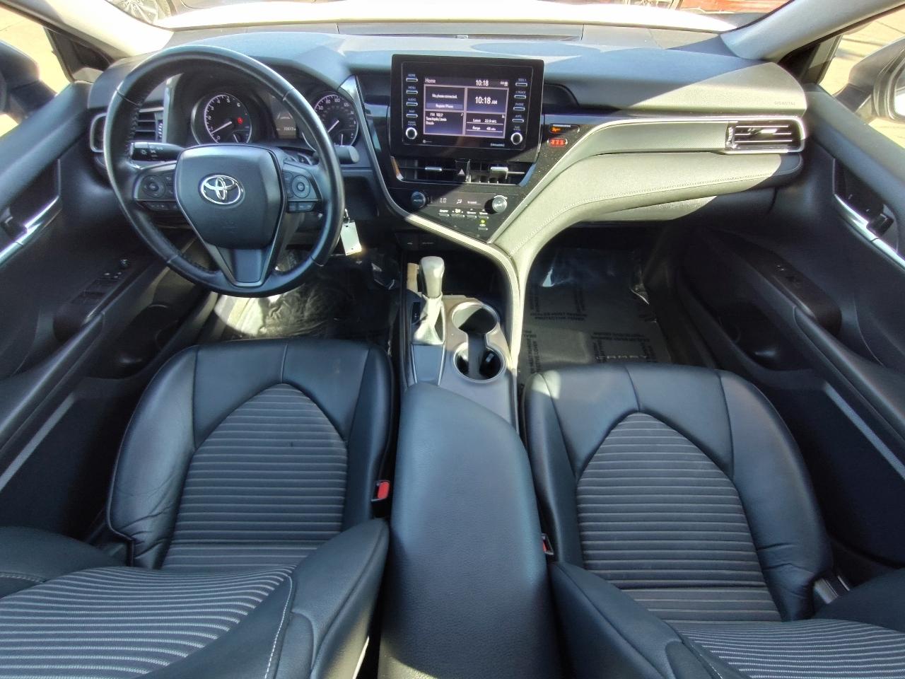 Toyota Camry SE 4D Sedan 2021