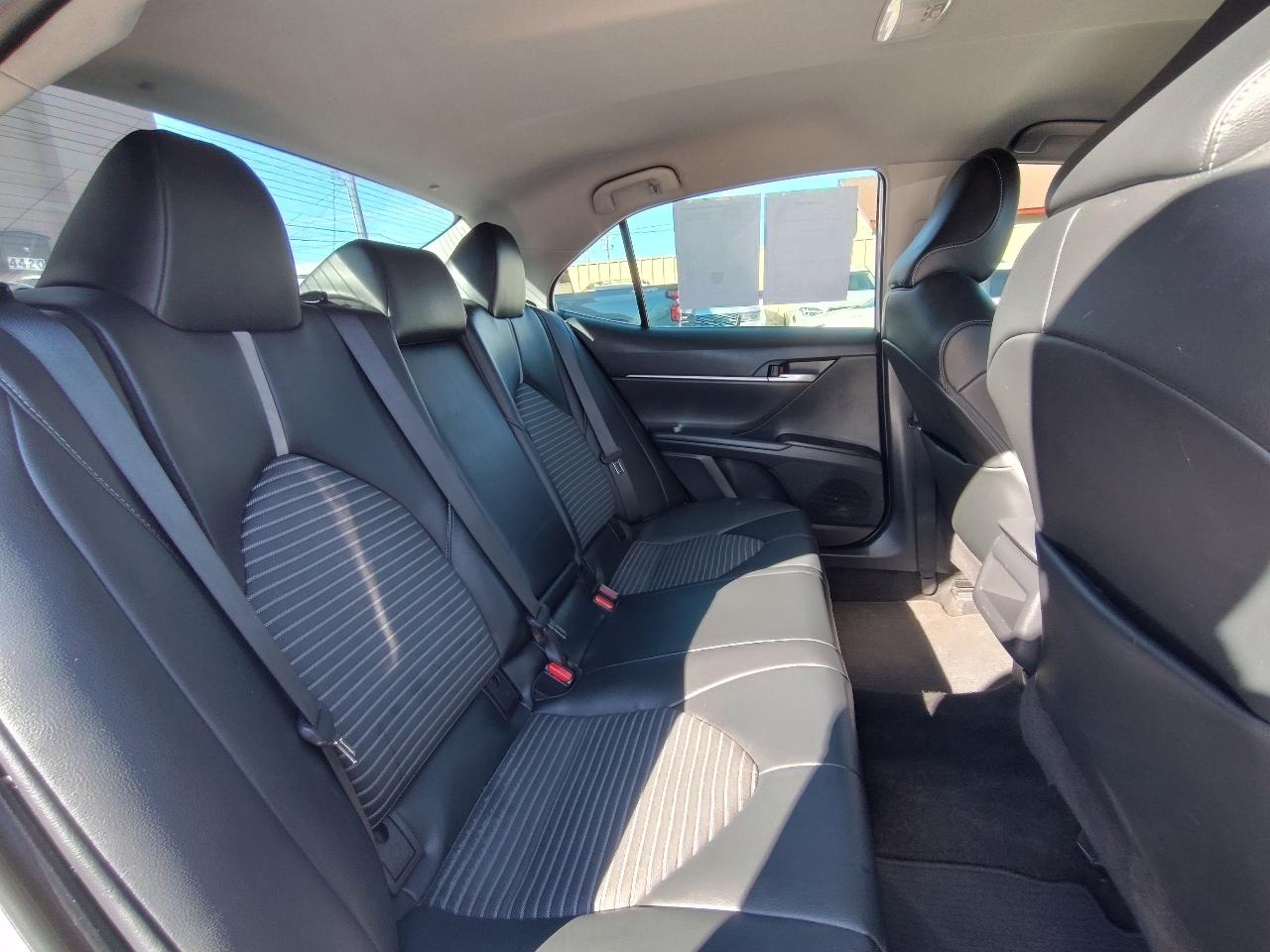 Toyota Camry SE 4D Sedan 2021