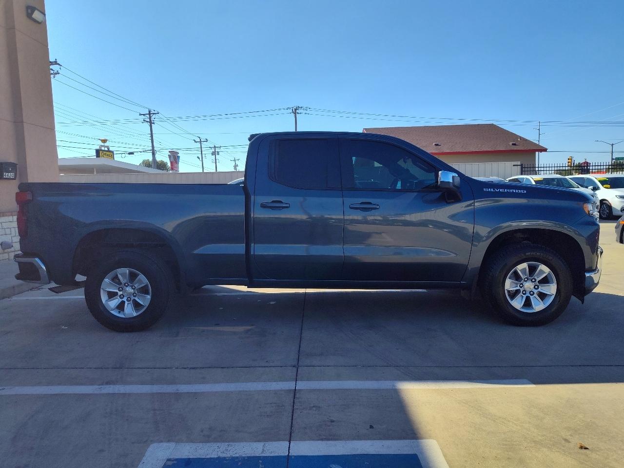 Chevrolet Silverado 1500 LT Double Cab 4WD 2019