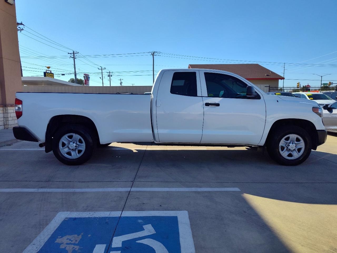 Toyota Tundra  2019