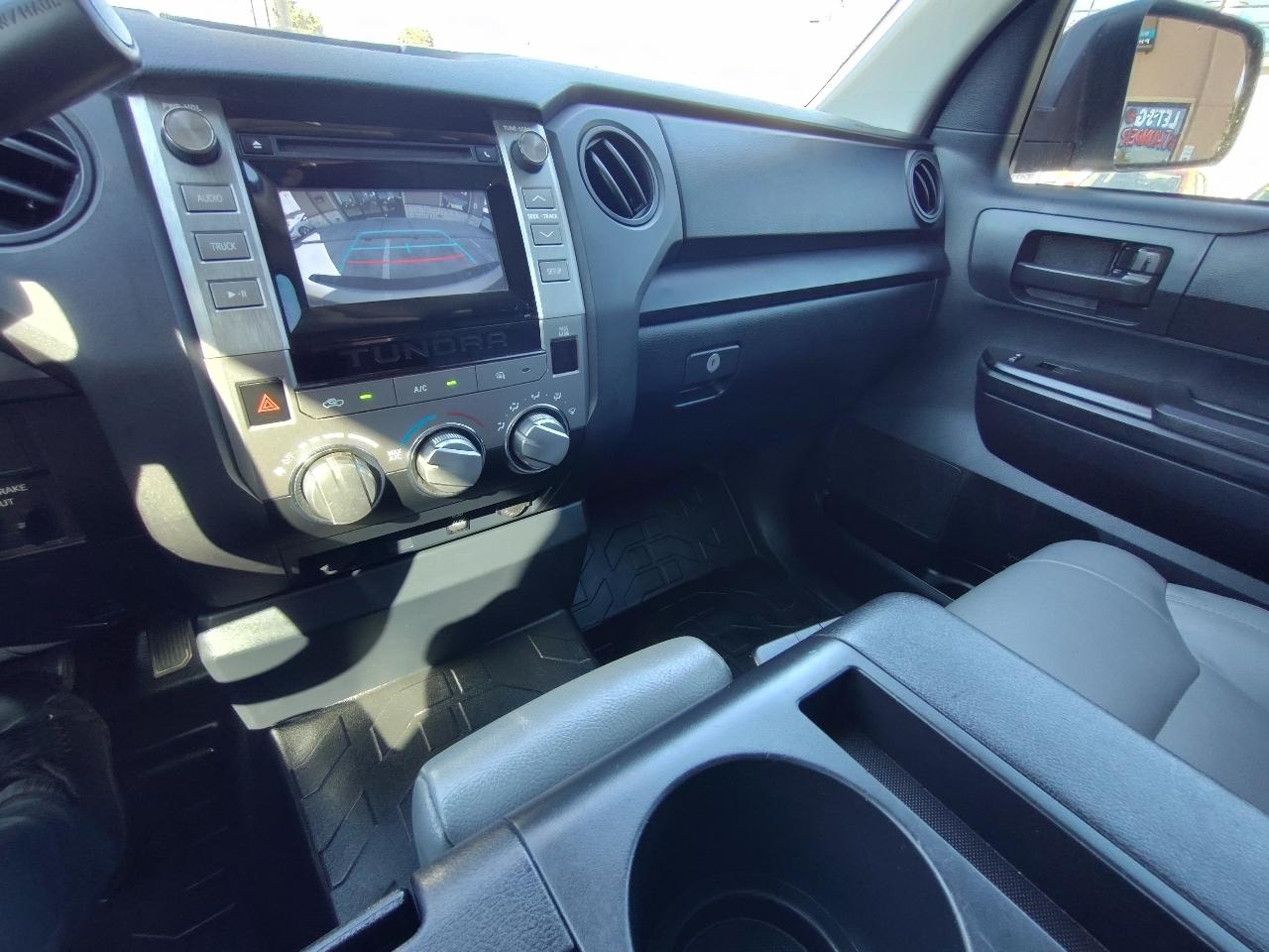 Toyota Tundra  2019