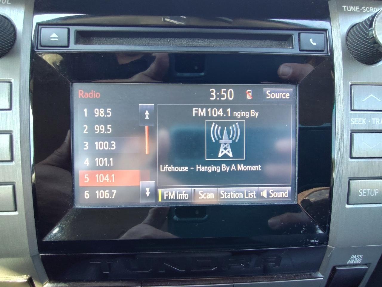 Toyota Tundra  2019
