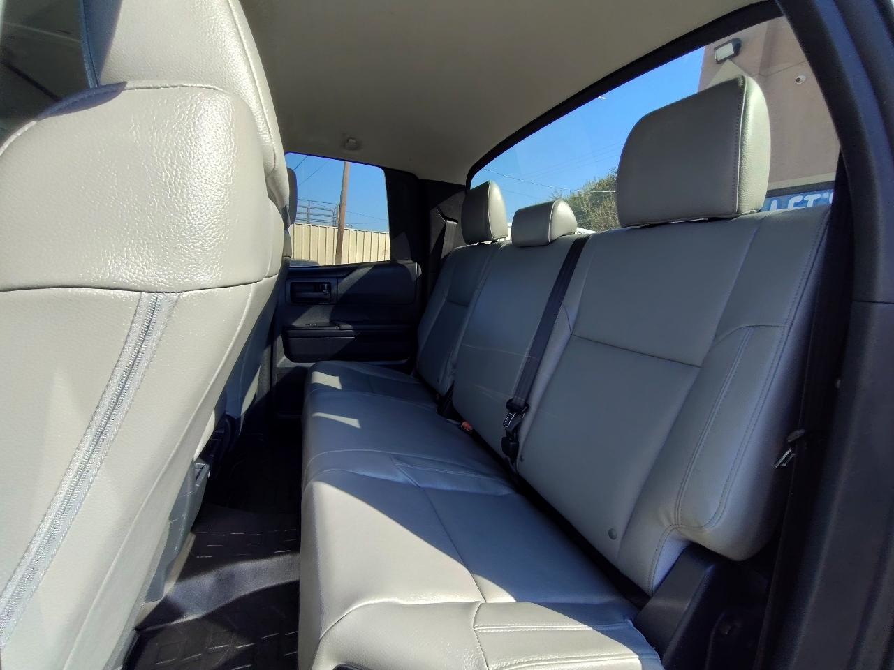 Toyota Tundra  2019