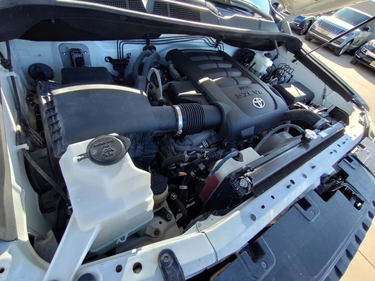 Toyota Tundra  2019