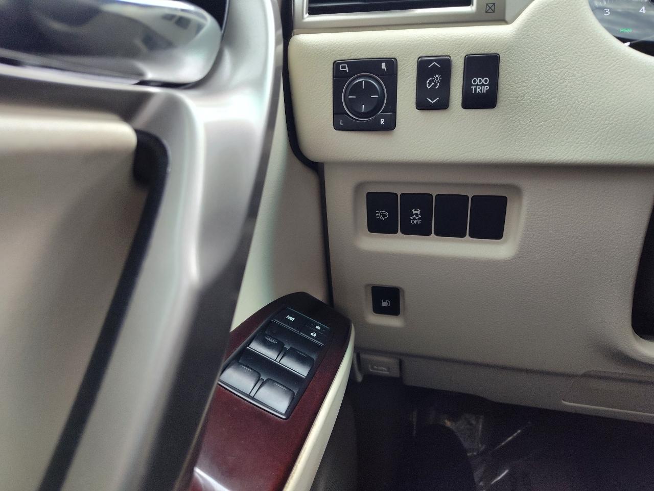 Lexus GX 460 4WD 4dr Premium 2017