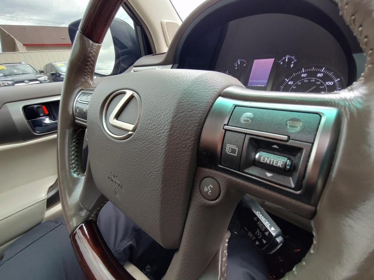 Lexus GX 460 4WD 4dr Premium 2017