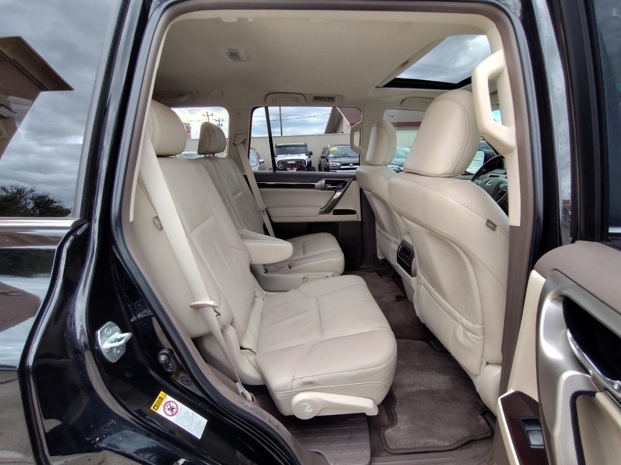 Lexus GX 460 4WD 4dr Premium 2017