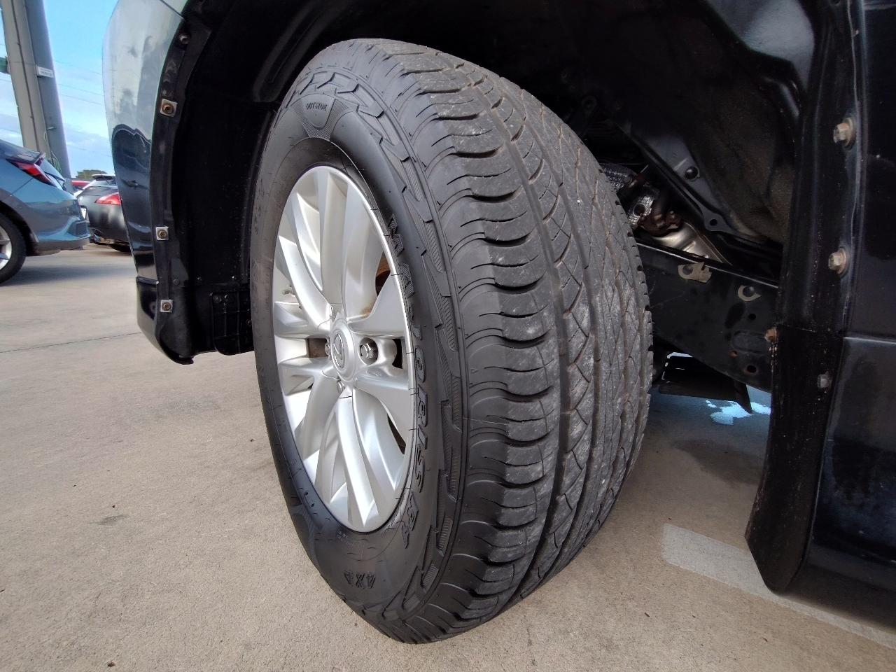 Lexus GX 460 4WD 4dr Premium 2017