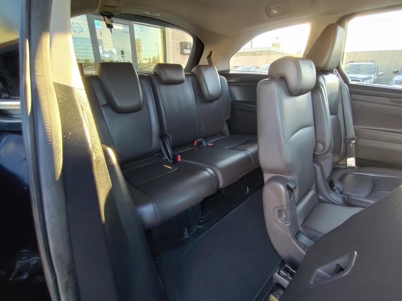 Honda Odyssey EX w/ Leather DVD and Navigation 2018