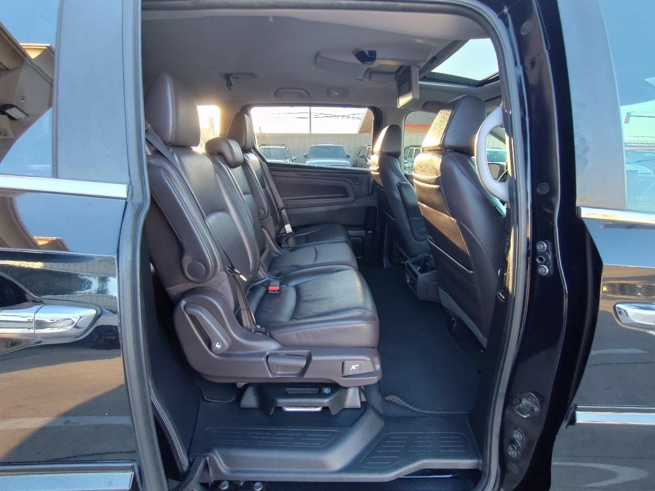Honda Odyssey EX w/ Leather DVD and Navigation 2018