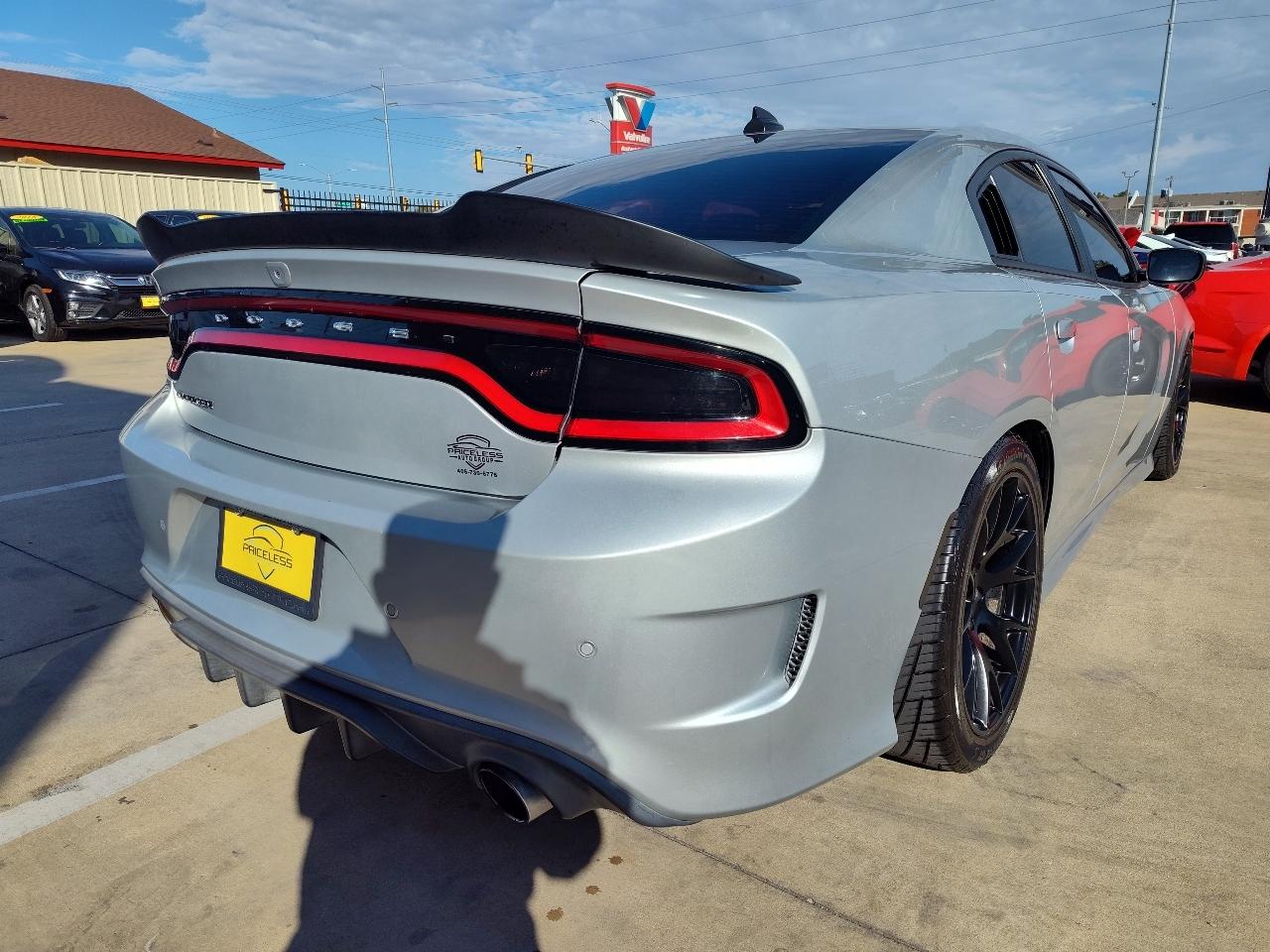 Dodge Charger  2019