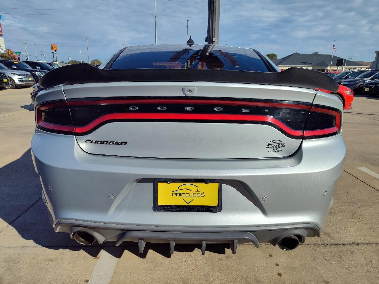 Dodge Charger  2019