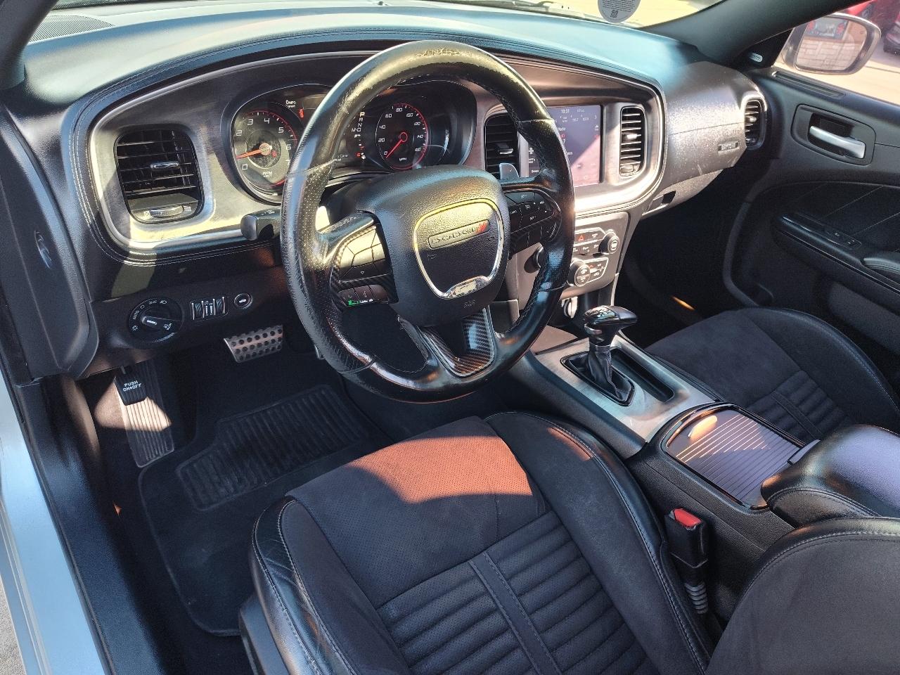 Dodge Charger  2019
