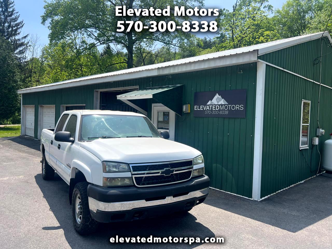 Chevrolet Silverado 2500HD Work Truck Crew Cab Long Bed 4WD 2006 Chevrolet Silverado 2500HD Work Truck Crew Cab Long Bed 4WD 2006