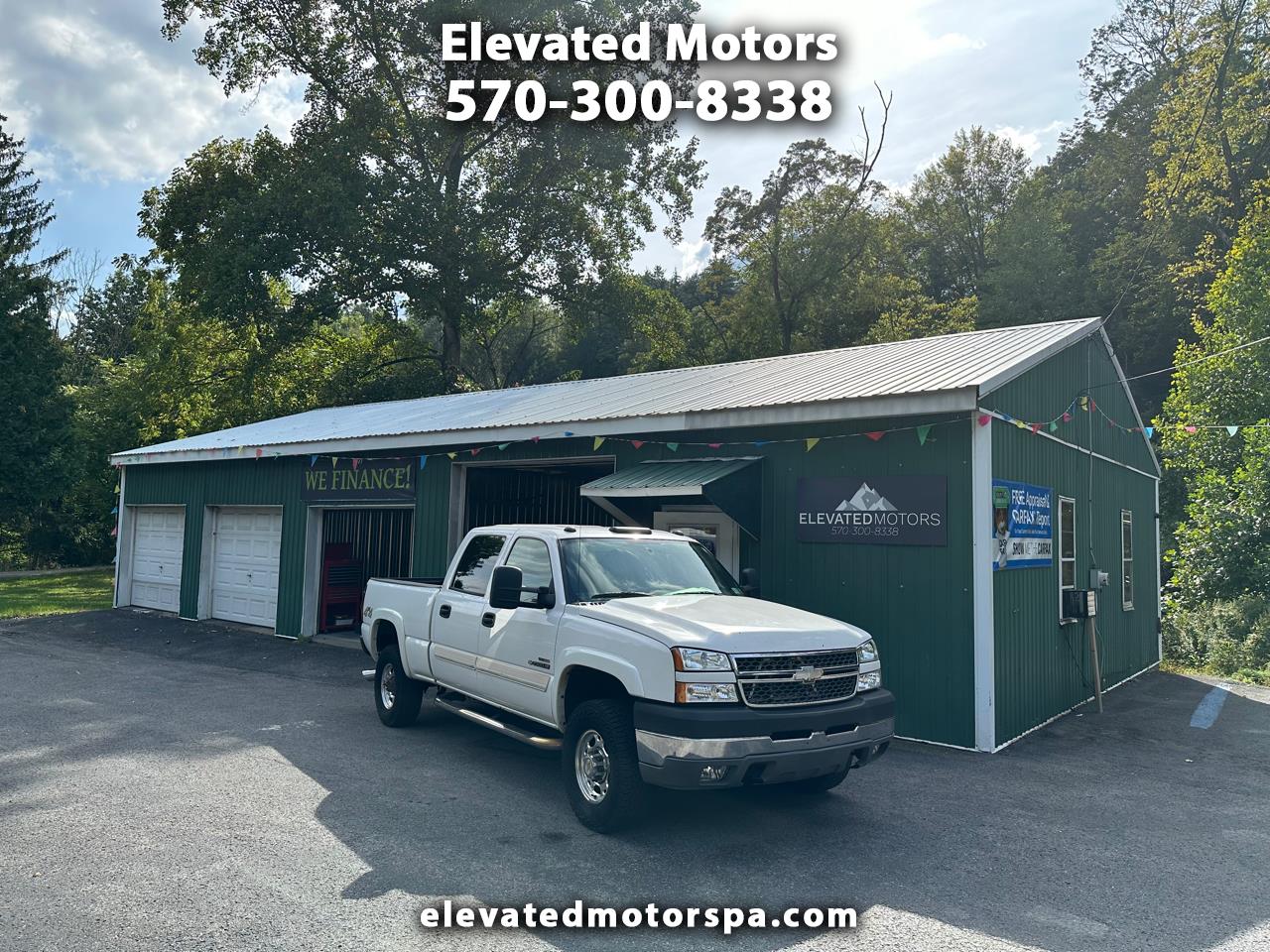Chevrolet Silverado 2500HD LT Crew Cab Long Bed 4WD 2005 Chevrolet Silverado 2500HD LT Crew Cab Long Bed 4WD 2005