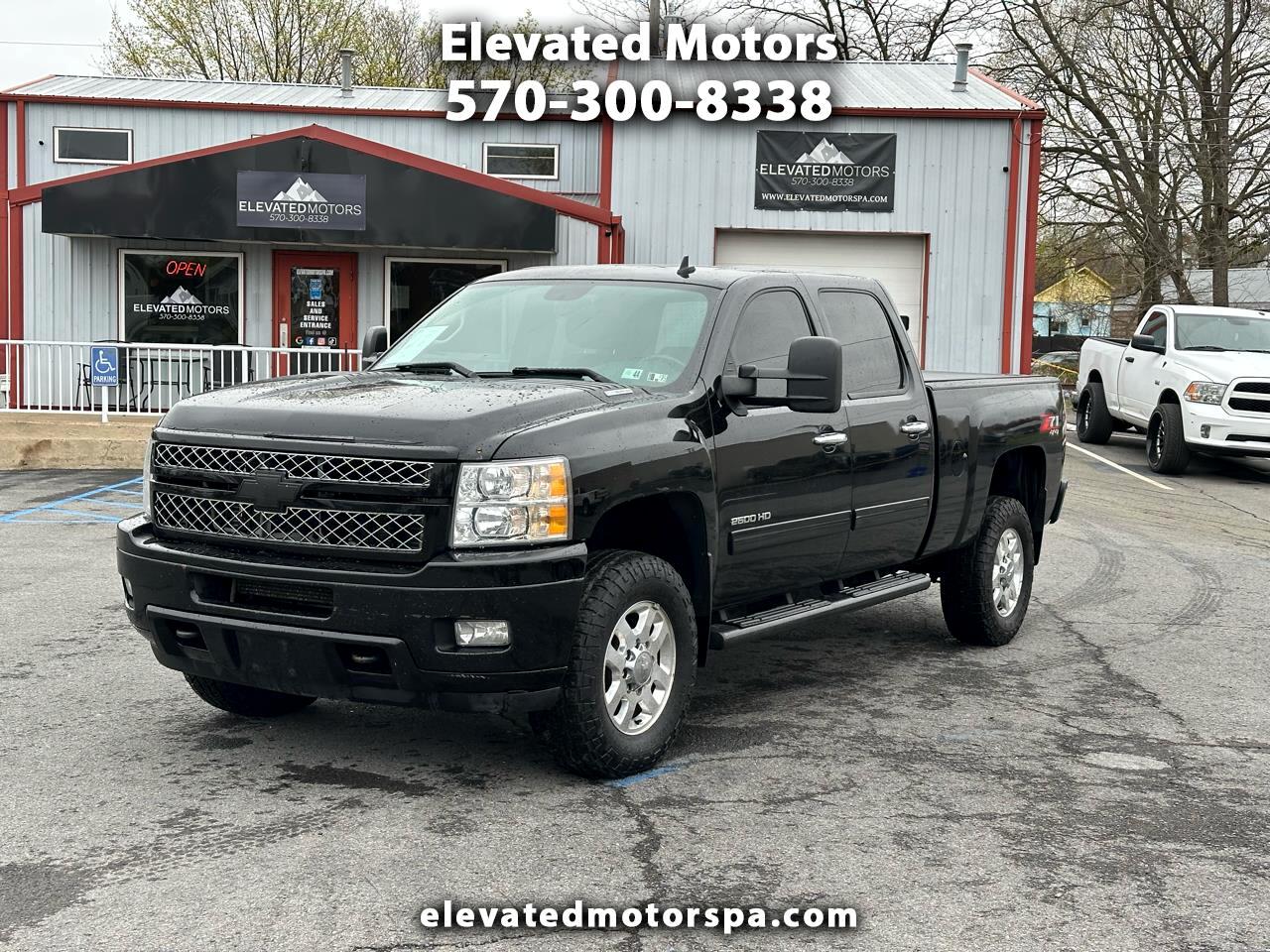 Chevrolet Silverado 2500HD LT Crew Cab 4WD 2013