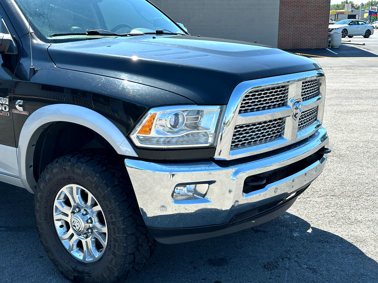 2017 Ram 2500 Laramie photo 4