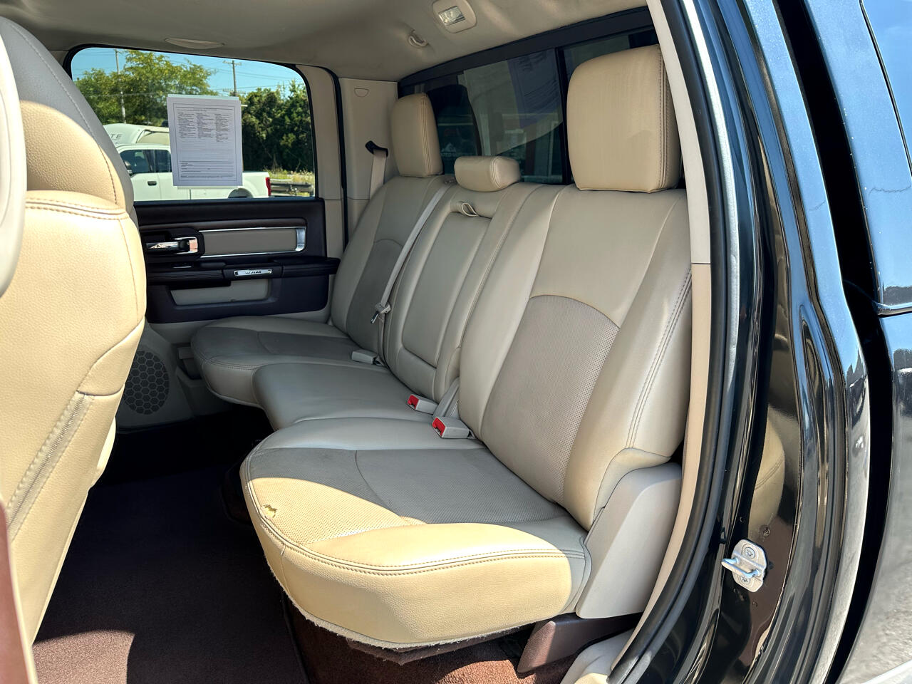 2017 Ram 2500 Laramie photo 35