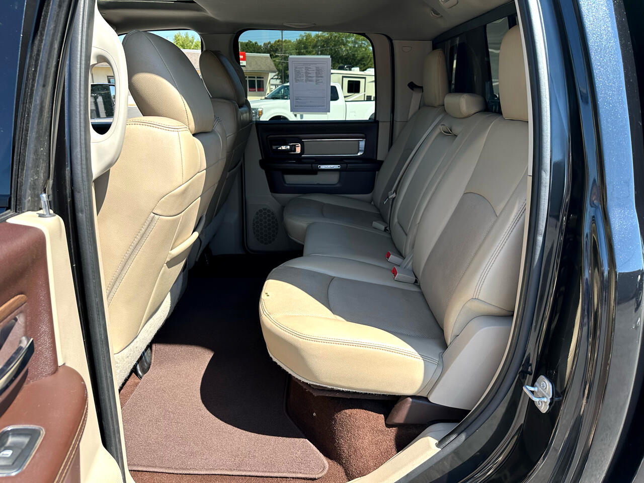 2017 Ram 2500 Laramie photo 36