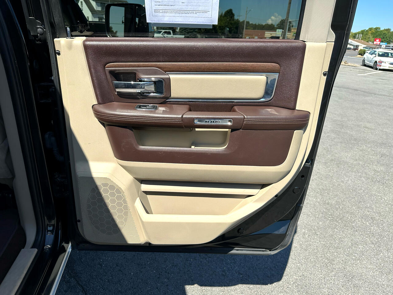 2017 Ram 2500 Laramie photo 42