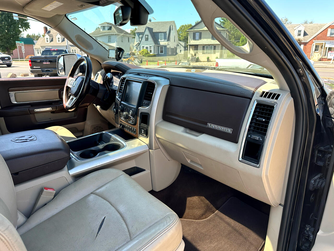 2017 Ram 2500 Laramie photo 45