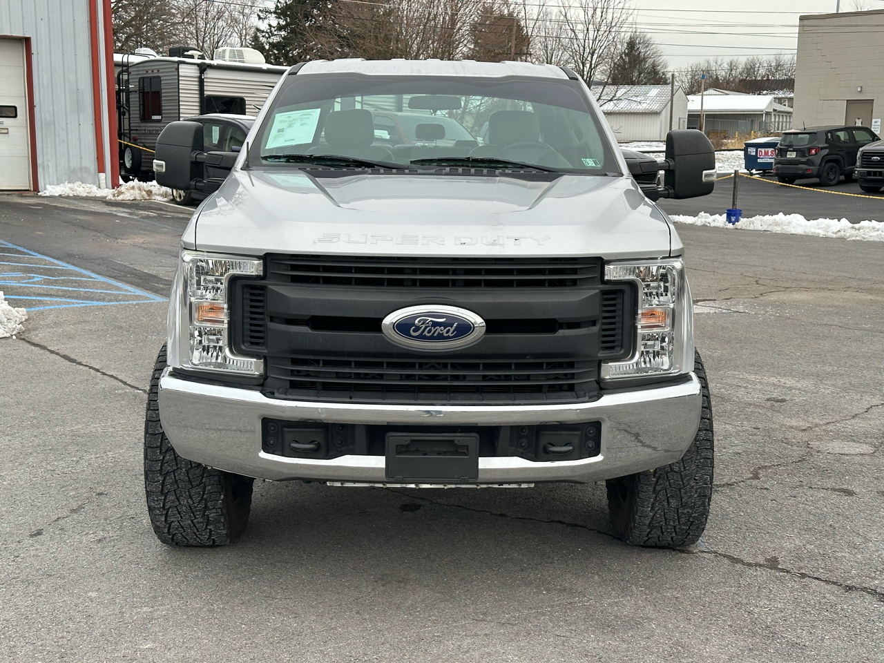 Ford F-250 SD XL Crew Cab 4WD 2018