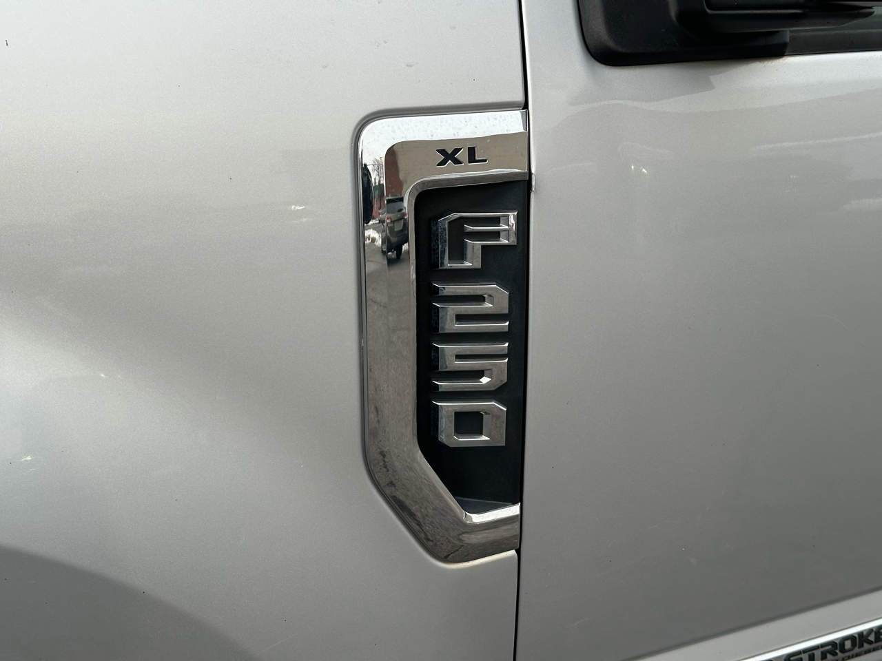 Ford F-250 SD XL Crew Cab 4WD 2018