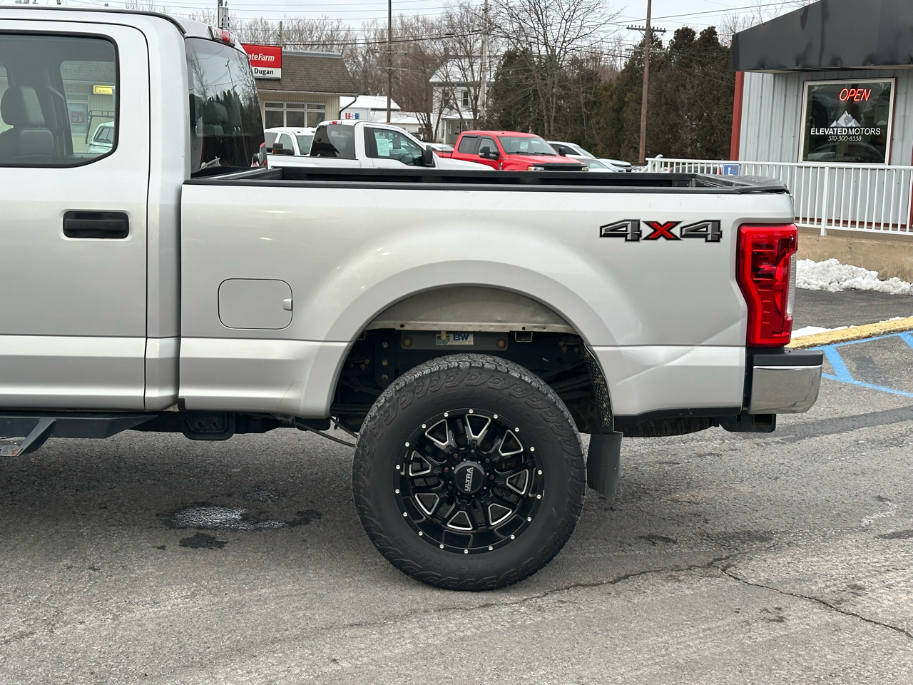 Ford F-250 SD XL Crew Cab 4WD 2018