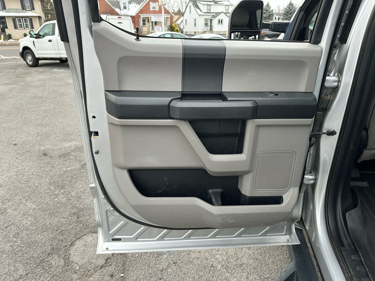 Ford F-250 SD XL Crew Cab 4WD 2018