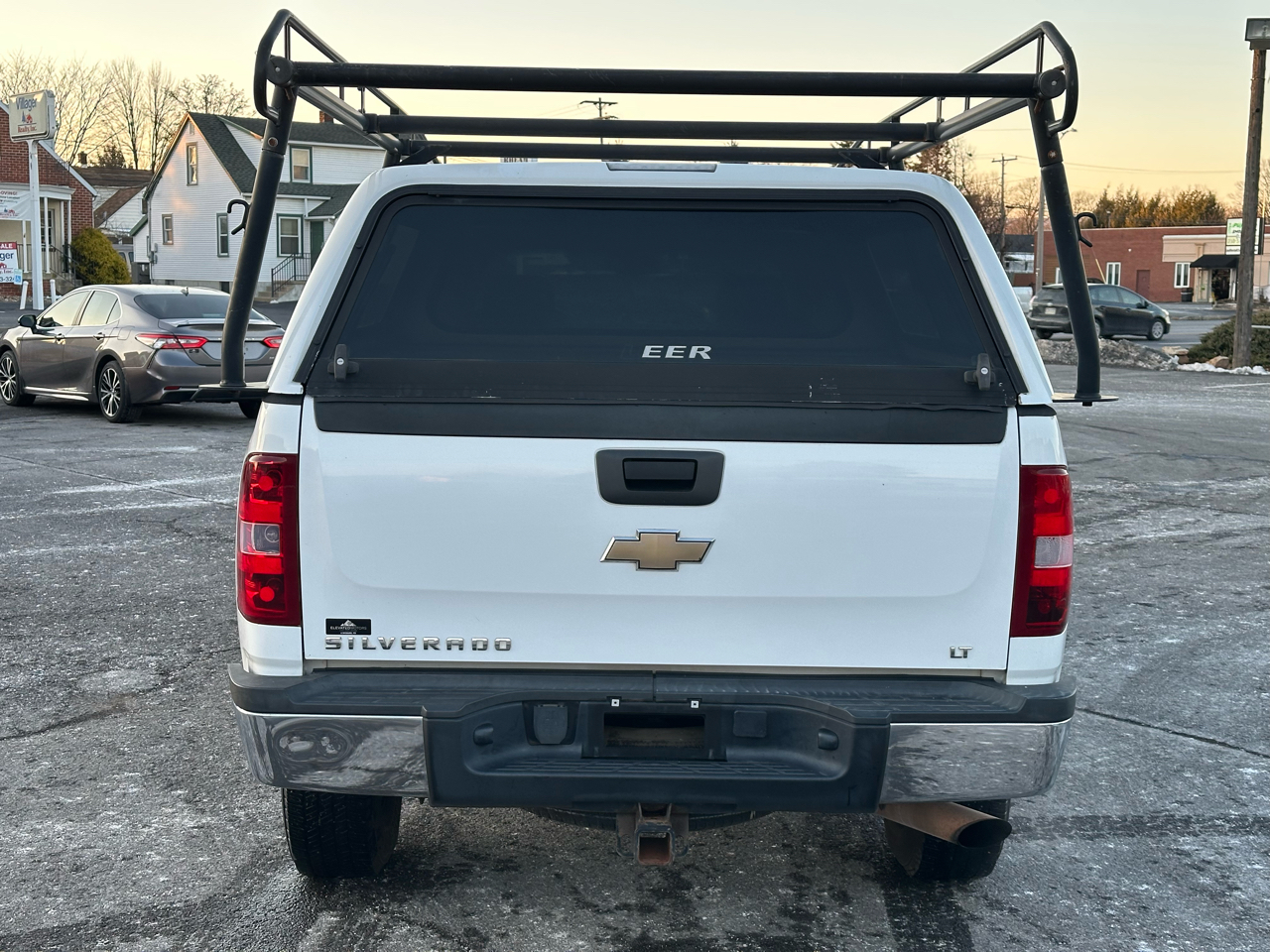 Chevrolet Silverado 2500HD LT Crew Cab Short Bed 4WD 2009