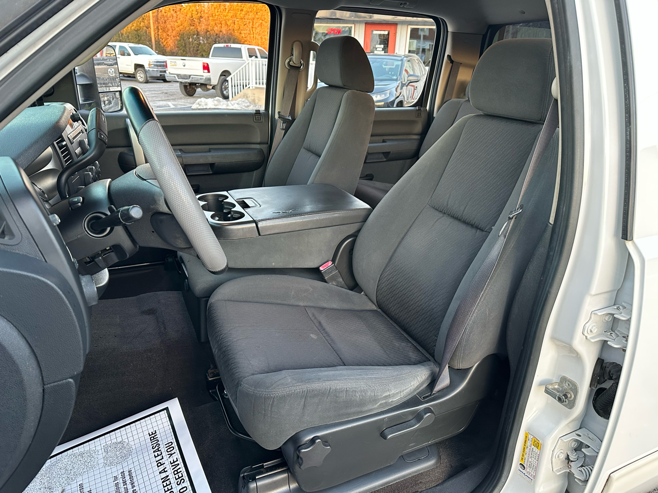 Chevrolet Silverado 2500HD LT Crew Cab Short Bed 4WD 2009