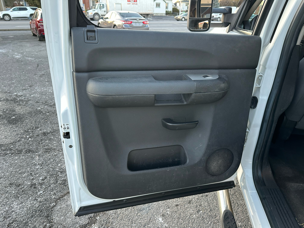 Chevrolet Silverado 2500HD LT Crew Cab Short Bed 4WD 2009