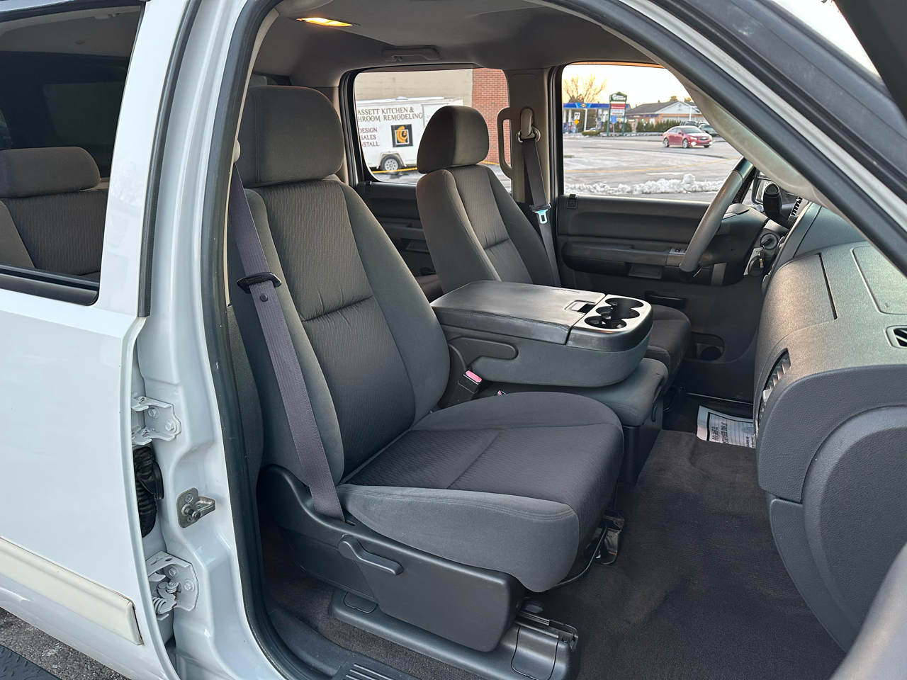 Chevrolet Silverado 2500HD LT Crew Cab Short Bed 4WD 2009