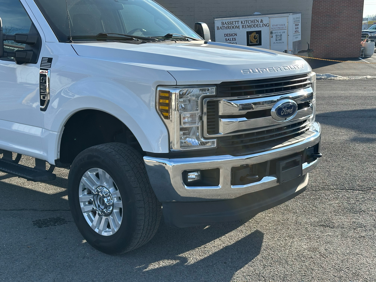 Ford F-250 SD XLT Crew Cab 4WD 2018