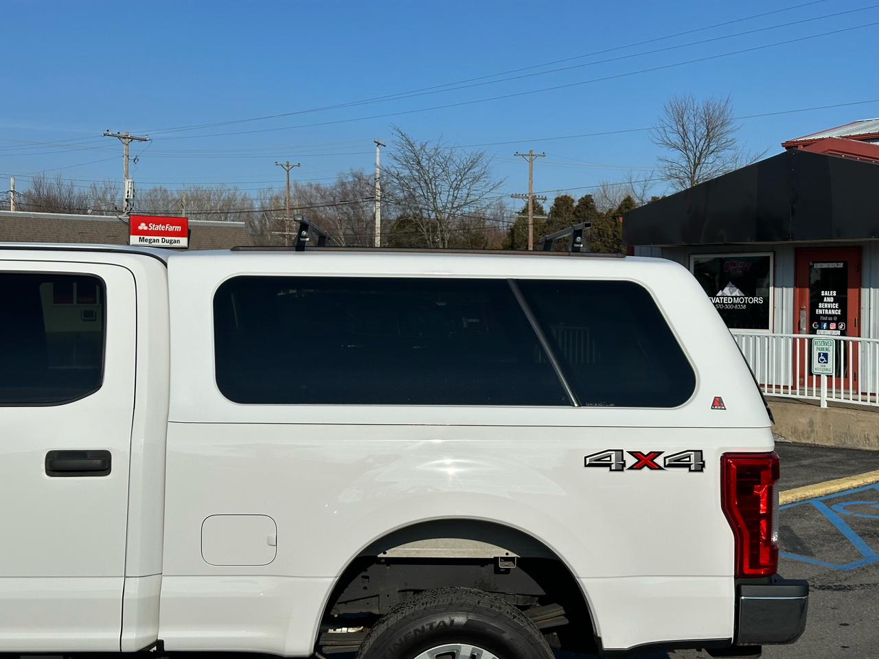 Ford F-250 SD XLT Crew Cab 4WD 2018