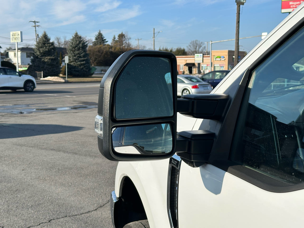 Ford F-250 SD XLT Crew Cab 4WD 2018