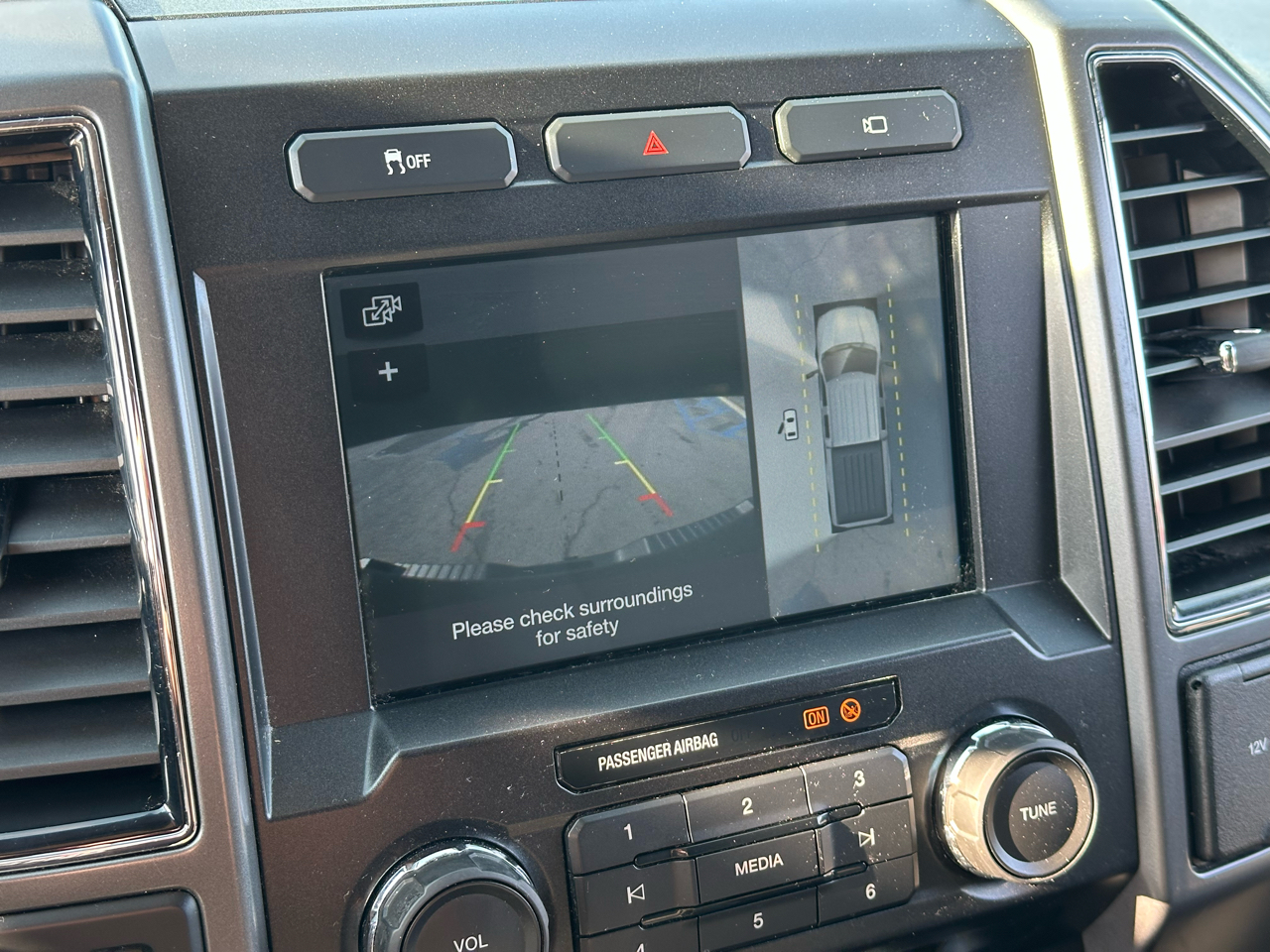 Ford F-250 SD XLT Crew Cab 4WD 2018