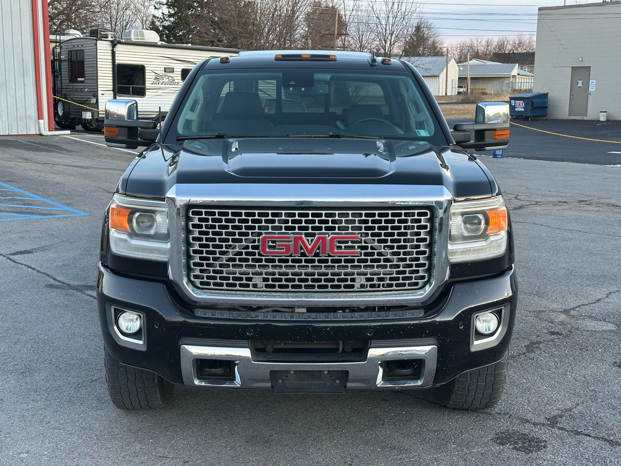 GMC Sierra 2500HD Denali Crew Cab 4WD 2015