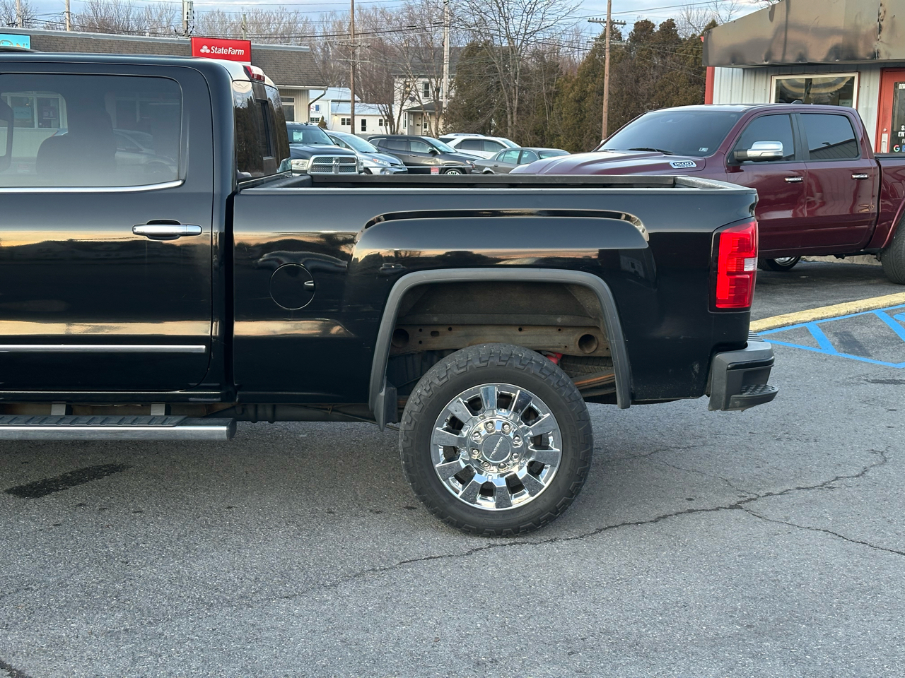 GMC Sierra 2500HD Denali Crew Cab 4WD 2015