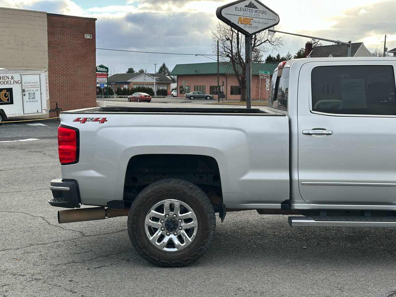 Chevrolet Silverado 2500HD LTZ Crew Cab 4WD 2018