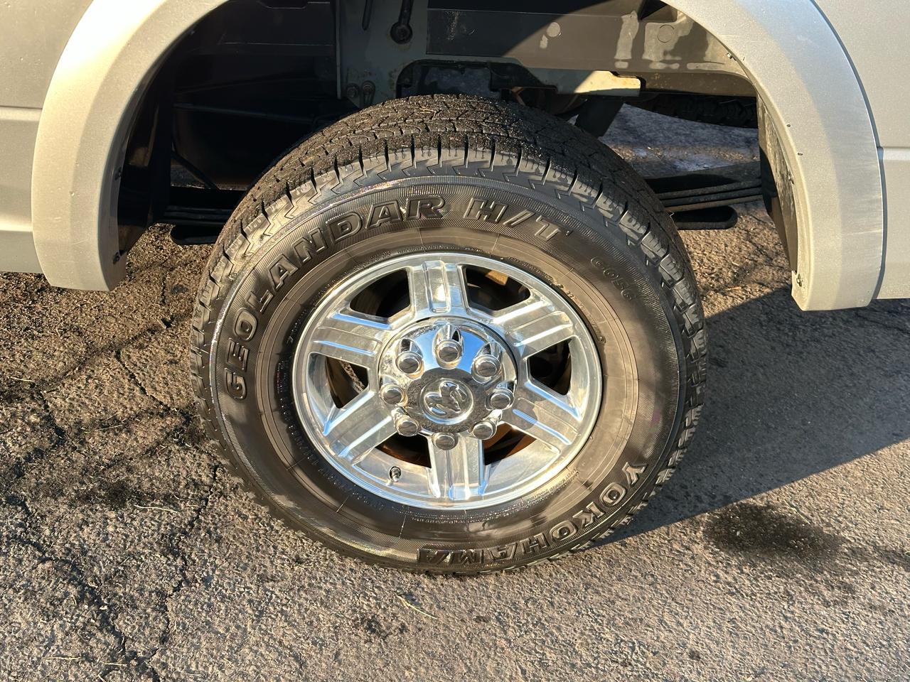 RAM 3500 Laramie Crew Cab SWB 4WD 2012