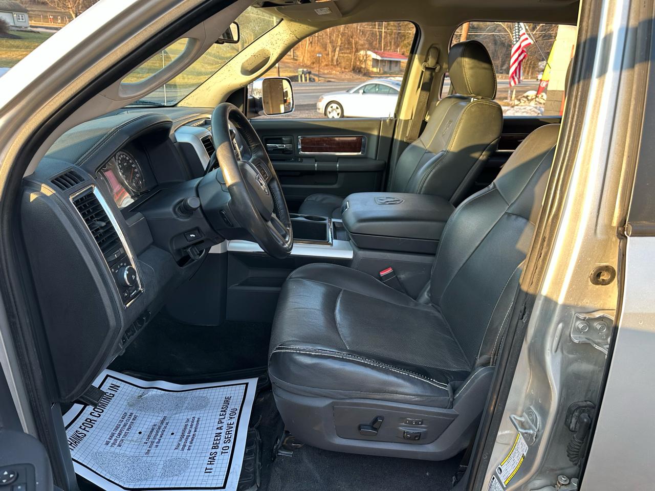 RAM 3500 Laramie Crew Cab SWB 4WD 2012