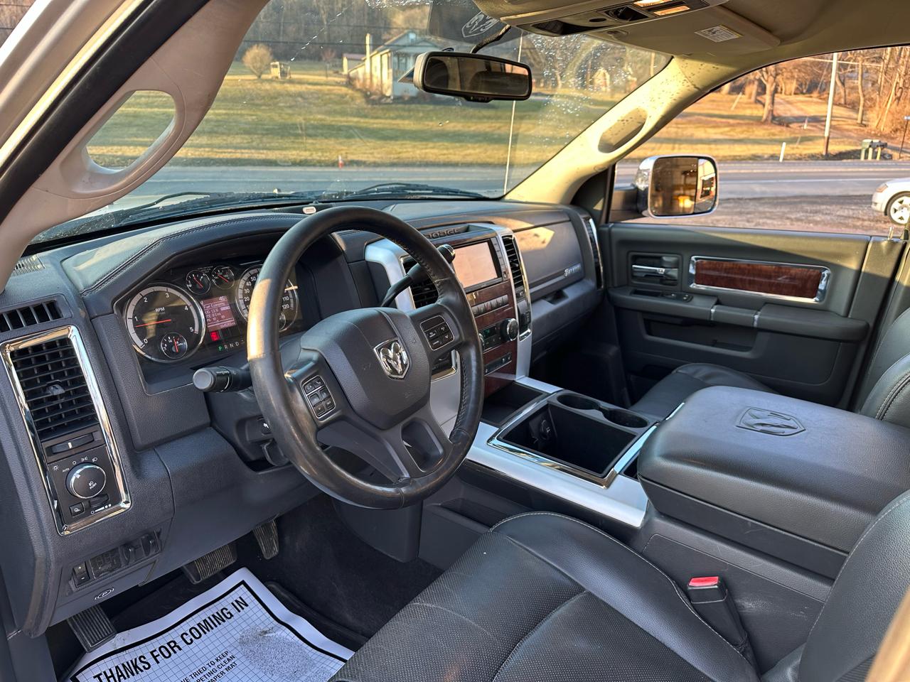 RAM 3500 Laramie Crew Cab SWB 4WD 2012