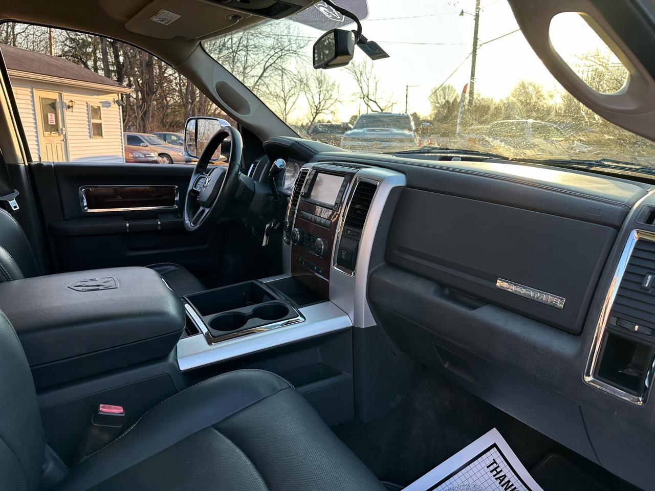 RAM 3500 Laramie Crew Cab SWB 4WD 2012